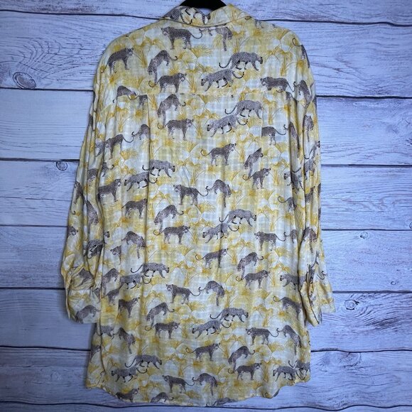 Jane & Delancey Blouse Tunic M Yellow Animal Print Cheetah Button Up Boho - Picture 2 of 13